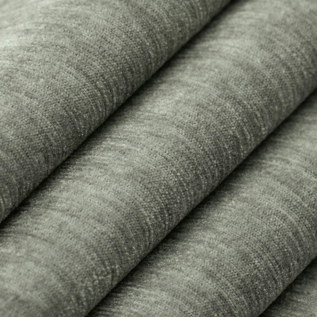 D4704 Sterling LUXE VELVET (Charlotte Fabrics)