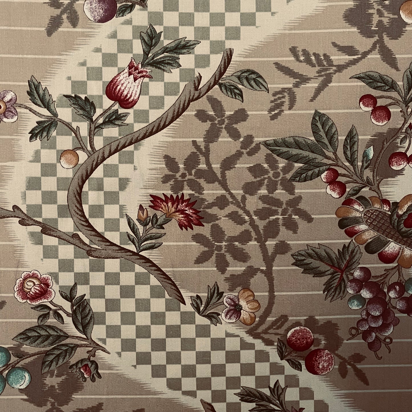 Le Jardin Suisse Drapery