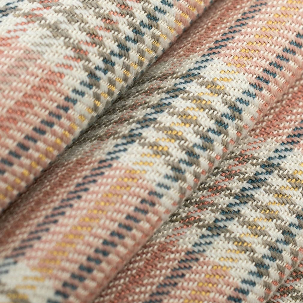 CB700-625 SHADES OF WILD ROSE (Charlotte Fabrics)