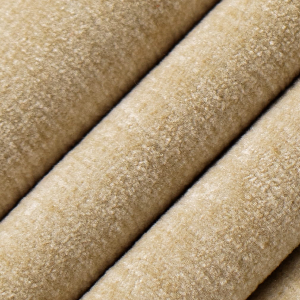 D4701 Champagne LUXE VELVET (Charlotte Fabrics)