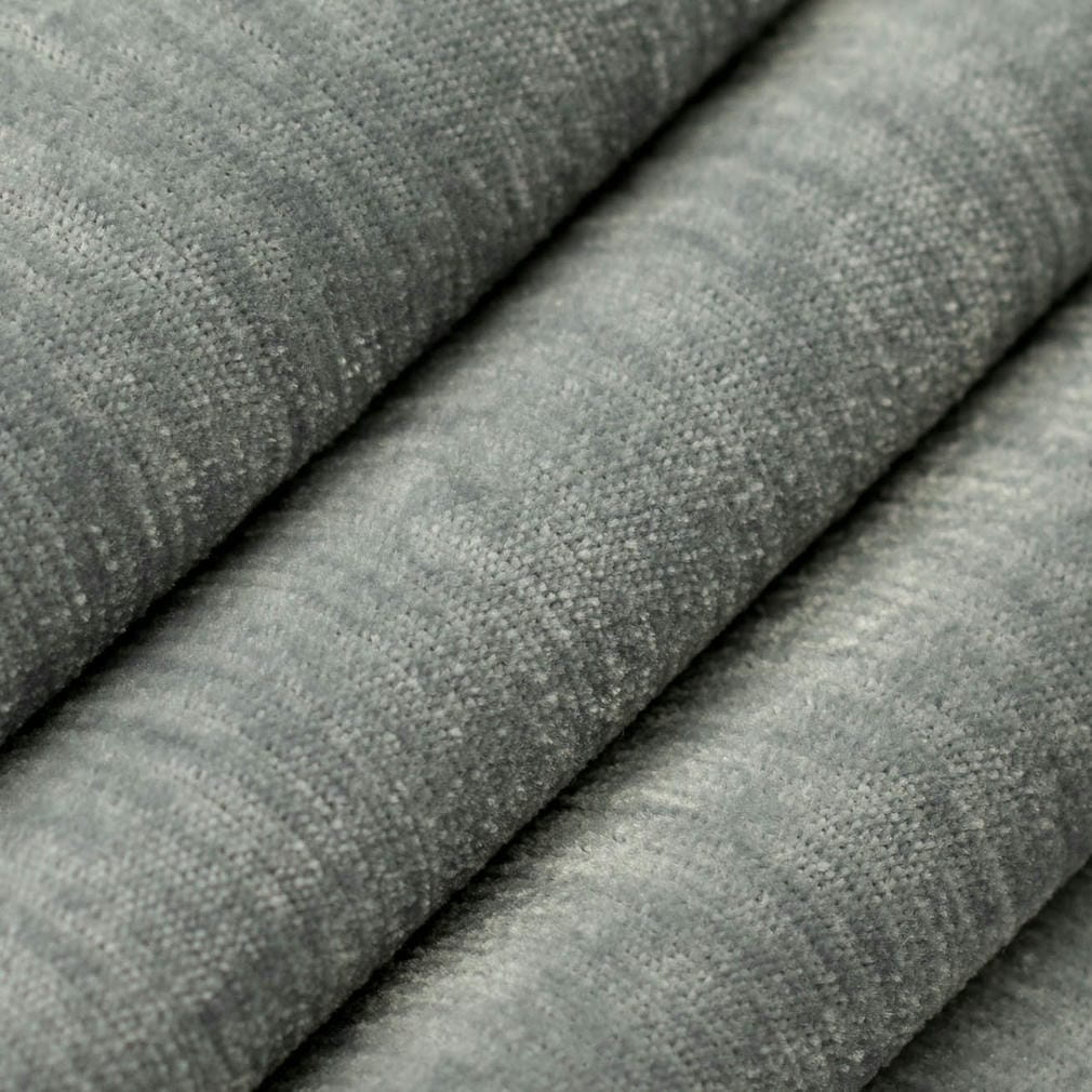 D4718 Silver LUXE VELVET (Charlotte Fabrics)