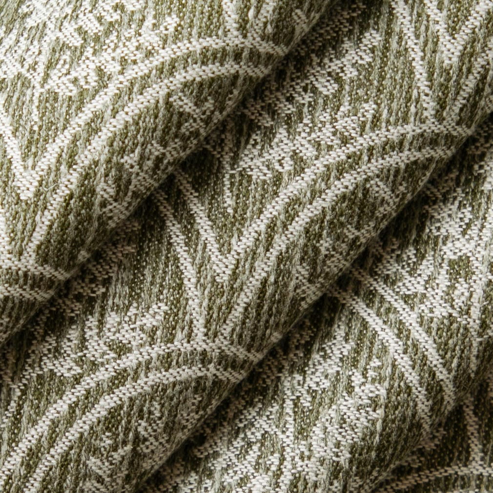 D4783 Trellis Fern Modern Cottage (Charlotte Fabrics)