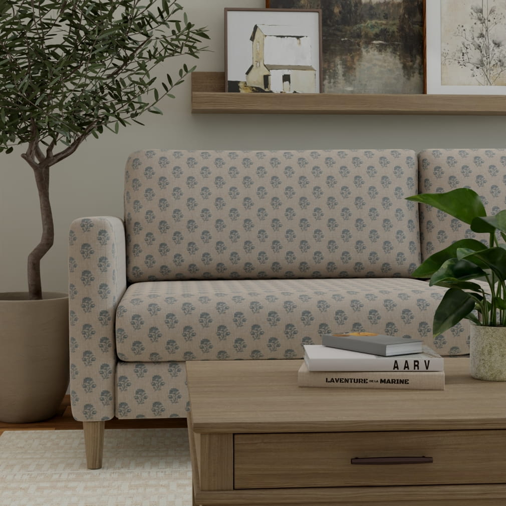 D4802 Posy Sky Modern Cottage (Charlotte Fabrics)