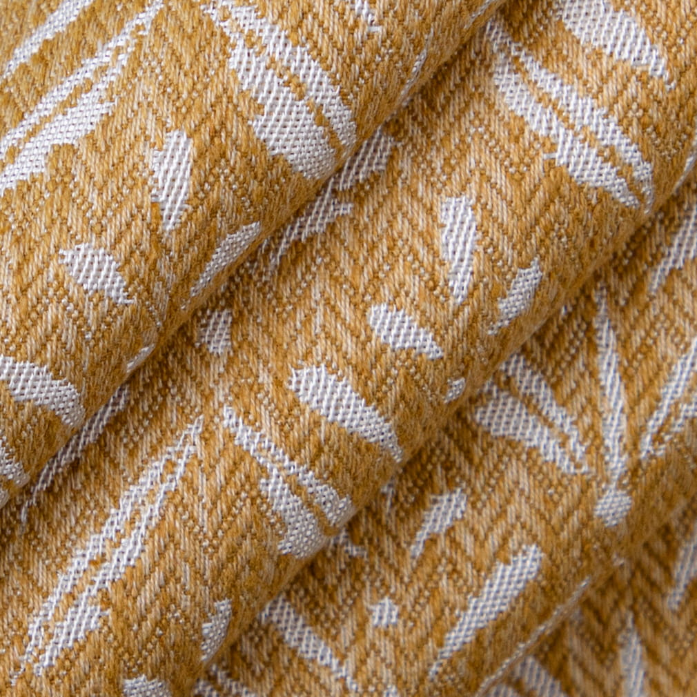 D4811 Ditsy Amber Modern Cottage (Charlotte Fabrics)