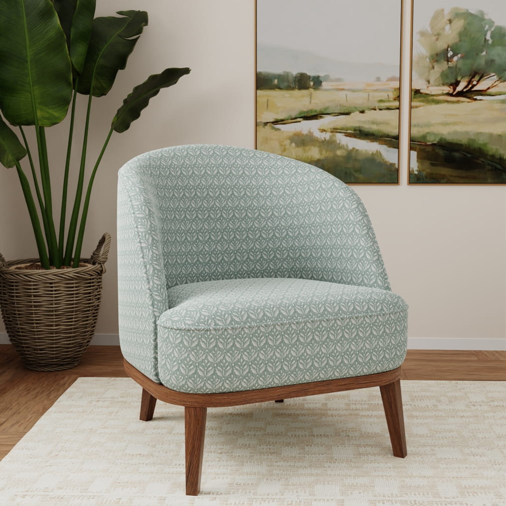 D4813 Ditsy Breeze Modern Cottage (Charlotte Fabrics)
