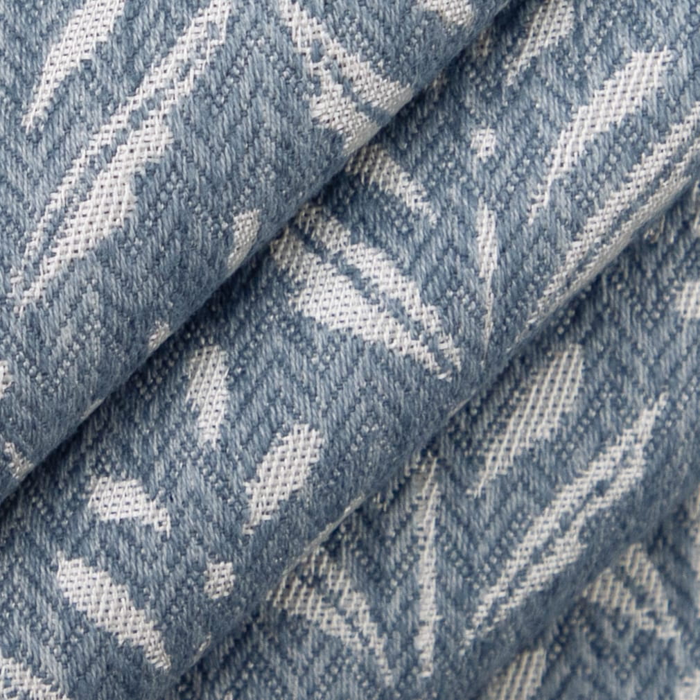 D4816 Ditsy Sky Modern Cottage (Charlotte Fabrics)