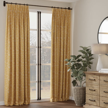 D4817 Briar Amber Modern Cottage (Charlotte Fabrics)