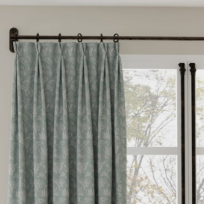 D4819 Briar Breeze Modern Cottage (Charlotte Fabrics)