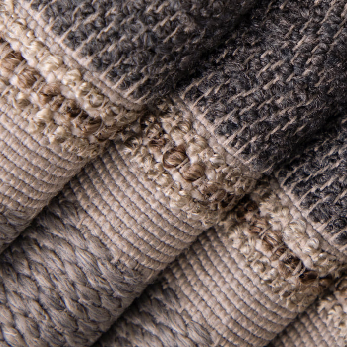 D5096 Grey VALUE STRIPES (Charlotte Fabrics)